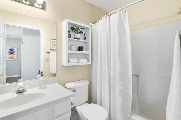 2573 Valerie Ct, Santa Cruz, CA
