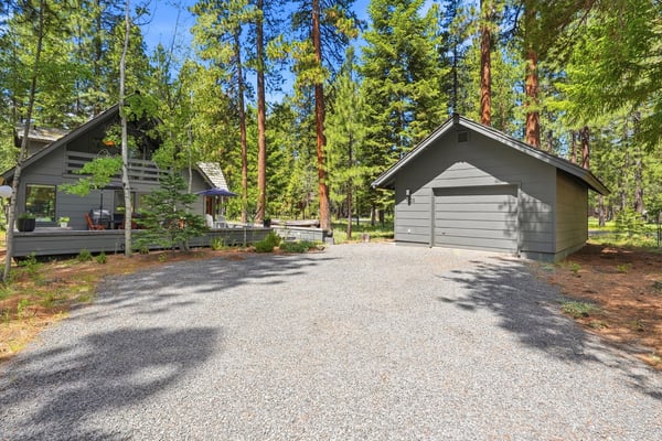 71105 Meadow Grass Circle #GH18, Black Butte Ranch, OR