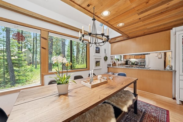 71105 Meadow Grass Circle #GH18, Black Butte Ranch, OR