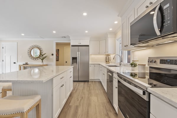 4 Richard Road, Hudson, MA