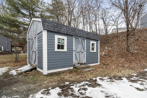 4 Richard Road, Hudson, MA