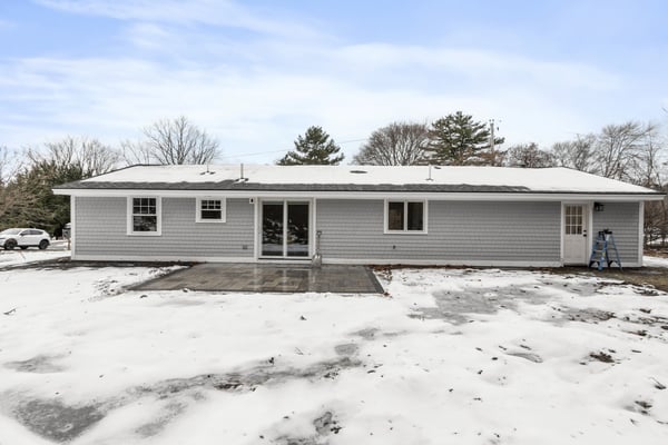 4 Richard Road, Hudson, MA