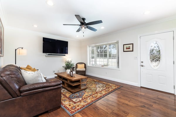 8121 N Kentland Ave., West Hills, CA
