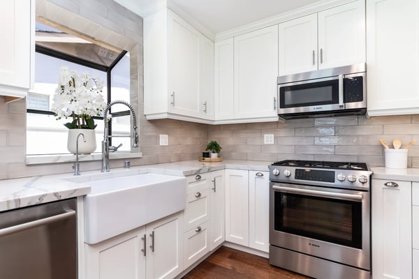 8121 N Kentland Ave., West Hills, CA