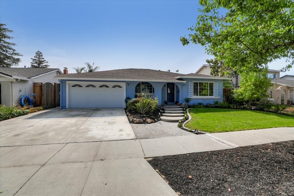 Beautifully Updated 4BR/2BA Vista Park Home