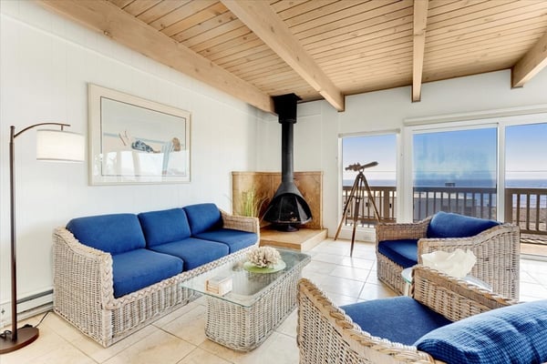 617 Beach Drive, Aptos, CA