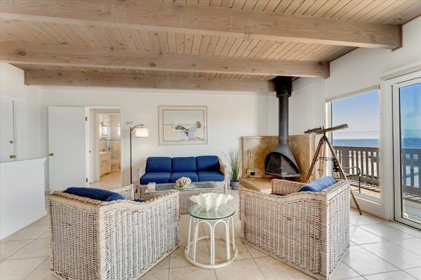 617 Beach Drive, Aptos, CA