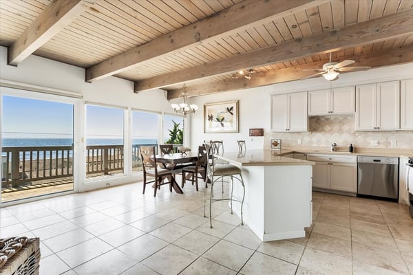 617 Beach Drive, Aptos, CA
