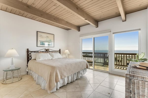 617 Beach Drive, Aptos, CA