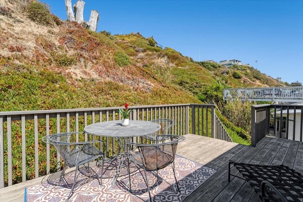 617 Beach Drive, Aptos, CA
