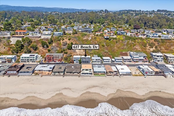 617 Beach Drive, Aptos, CA