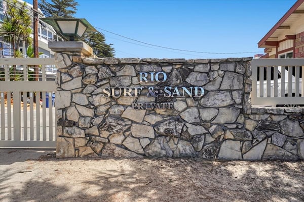 617 Beach Drive, Aptos, CA