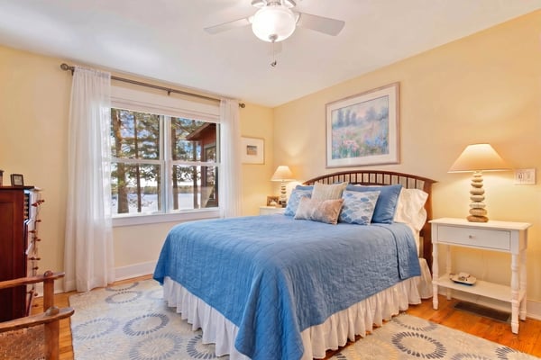 1807 Little Sunapee Road, New London, NH