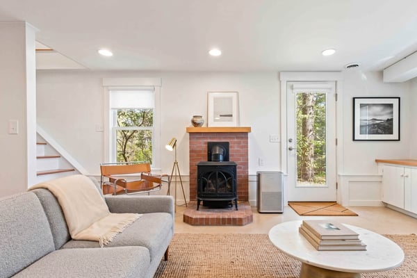 1807 Little Sunapee Road, New London, NH