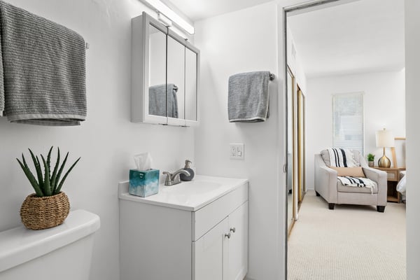 307 Scotia Lane, Novato, CA