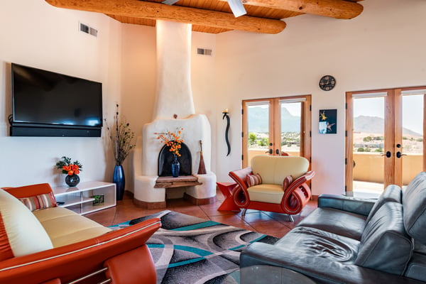 31 Second Mesa Dr., Placitas, NM