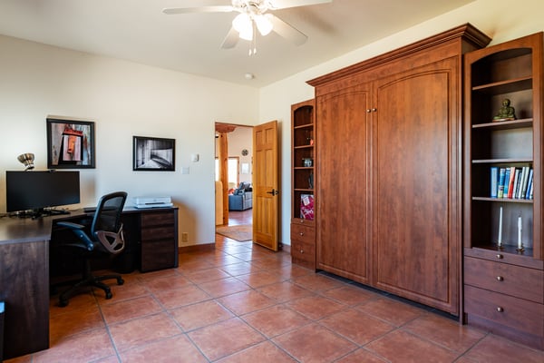 31 Second Mesa Dr., Placitas, NM