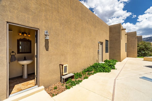 15 Casa Terrenos, Placitas, NM