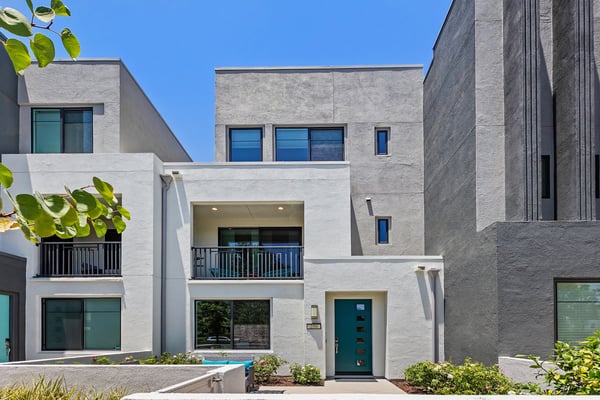 250 Novel, Irvine, CA