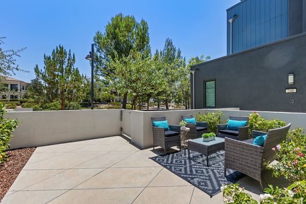 250 Novel, Irvine, CA