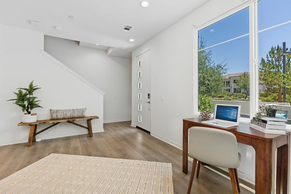 250 Novel, Irvine, CA
