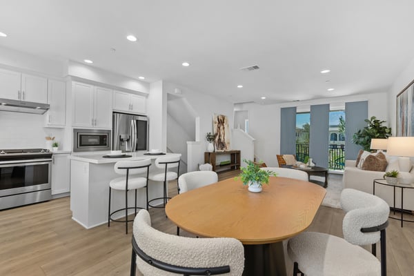 250 Novel, Irvine, CA