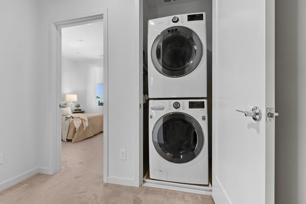 250 Novel, Irvine, CA