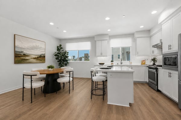 250 Novel, Irvine, CA