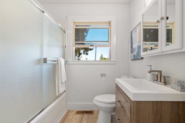 7337 Glen Haven Rd, Soquel, CA
