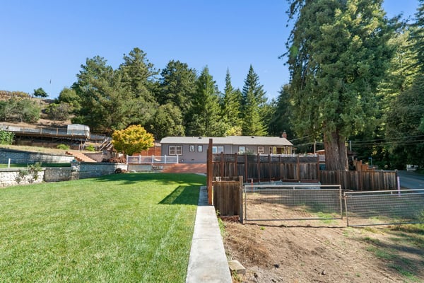 7337 Glen Haven Rd, Soquel, CA