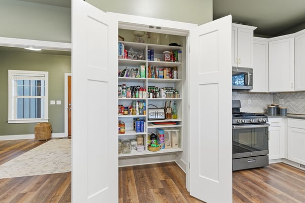 567 Crown Mountain Way, Dahlonega, GA