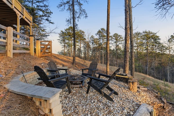 567 Crown Mountain Way, Dahlonega, GA