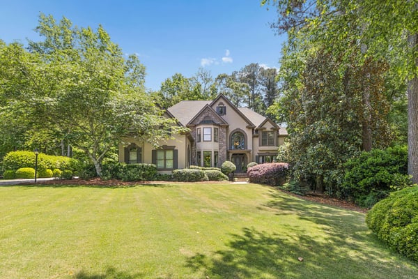 555 Treyburn View, Milton, GA