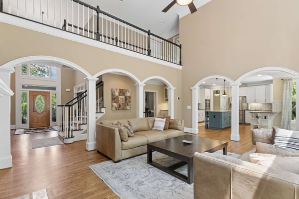 555 Treyburn View, Milton, GA