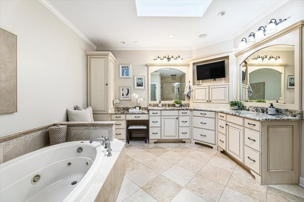 12505 King Road, Roswell, GA