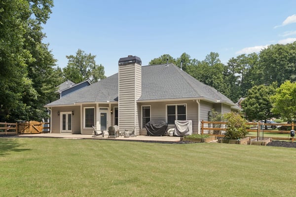 3850 Bridle Creek Drive, Suwanee, GA
