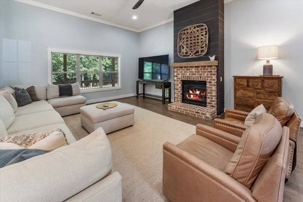 915 Pool Road, Hiram, GA