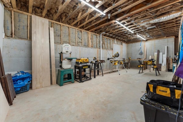 915 Pool Road, Hiram, GA