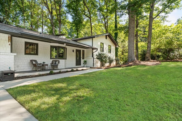 1606 E Nancy Creek Drive, Brookhaven, GA