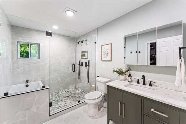1606 E Nancy Creek Drive, Brookhaven, GA