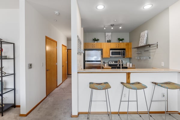 1125 NW 9th Ave #405, Portland, OR