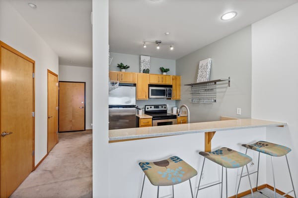 1125 NW 9th Ave #405, Portland, OR