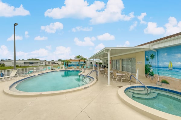 17 Meadowlark Cir, Ellenton, FL