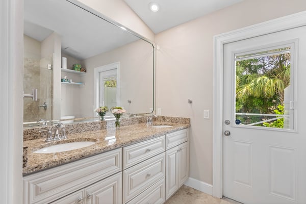 4471 Trails Dr, Sarasota, FL