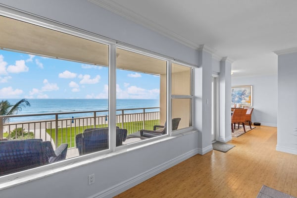 603 Longboat Club Rd Unit 202N, Longboat Key, FL