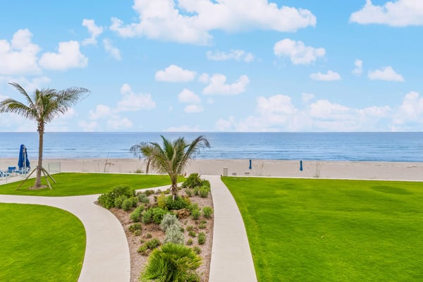 603 Longboat Club Rd Unit 202N, Longboat Key, FL
