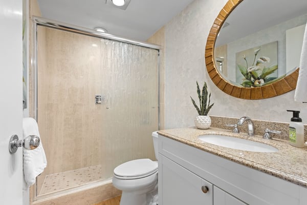 603 Longboat Club Rd Unit 202N, Longboat Key, FL