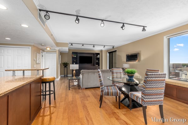 62 Campau Circle NW, Grand Rapids, MI