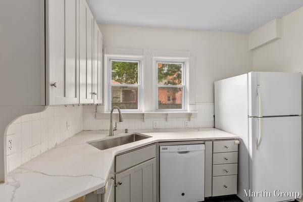 100 Luton Ave SE, Grand Rapids, MI