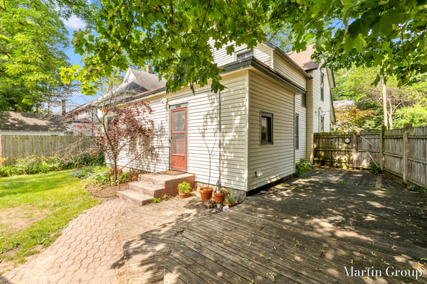 100 Luton Ave SE, Grand Rapids, MI